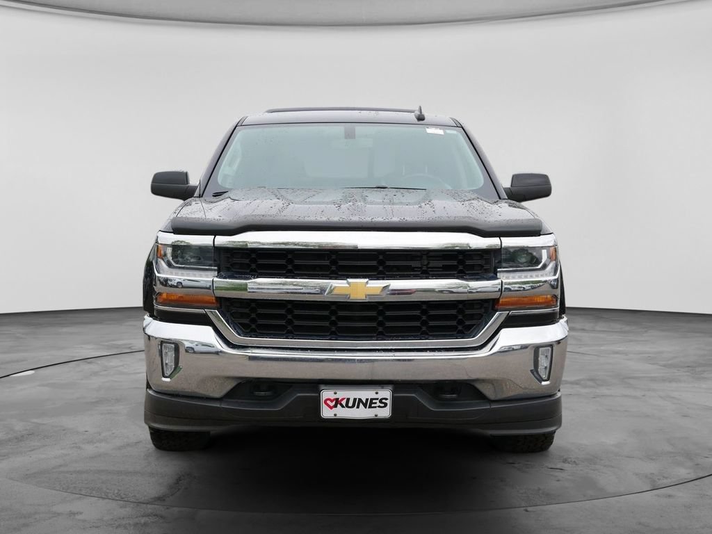 Used 2018 Chevrolet Silverado 1500 LT w/ All Star Edition AWD/4WD image 2