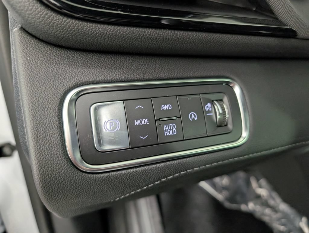 New 2026 Buick Enclave Sport Touring w/ Super Cruise Package AWD/4WD image 18