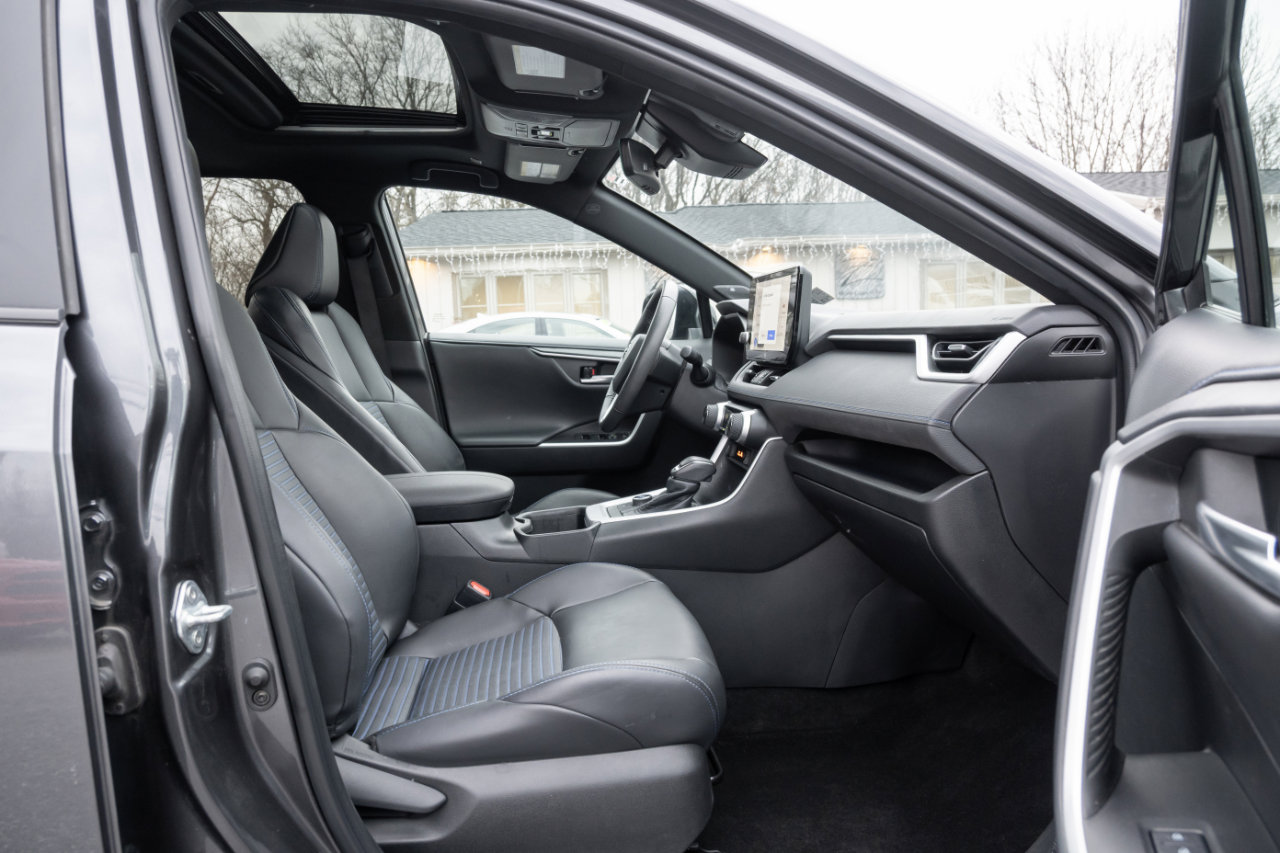 Used 2023 Toyota RAV4 XSE image 35