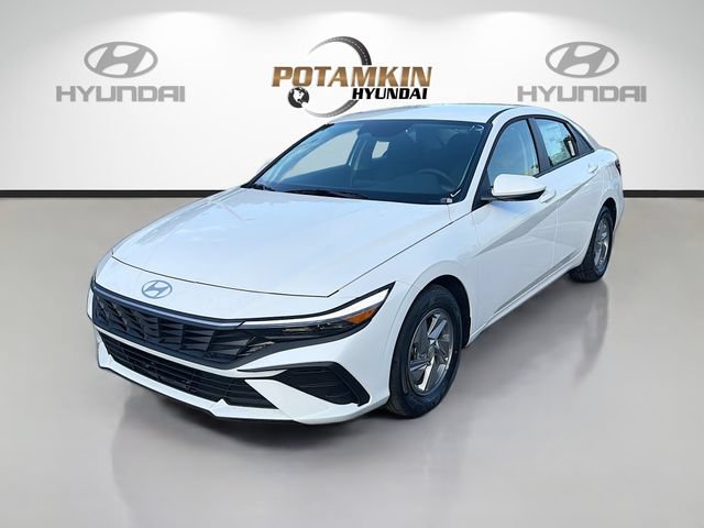 New 2026 Hyundai Elantra SE FWD image 1