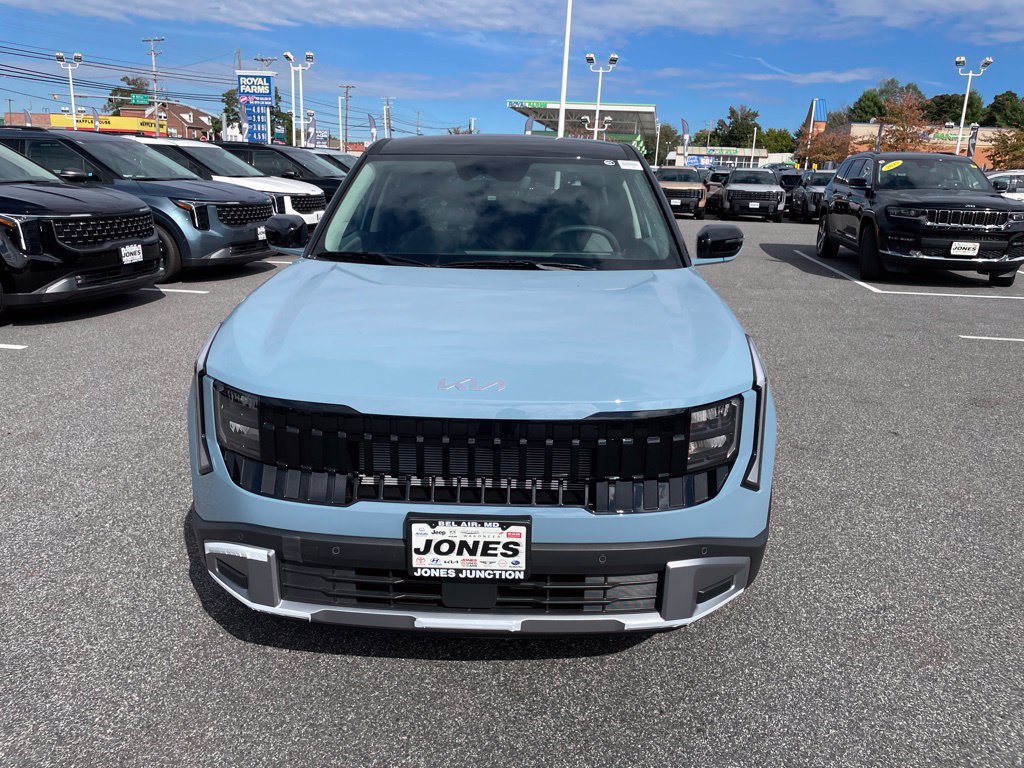 New 2027 Kia Seltos S FWD image 3
