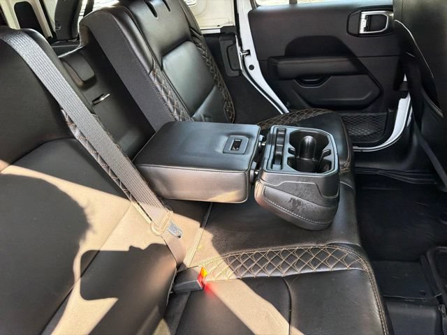 Used 2021 Jeep Wrangler Unlimited Sahara AWD/4WD image 35