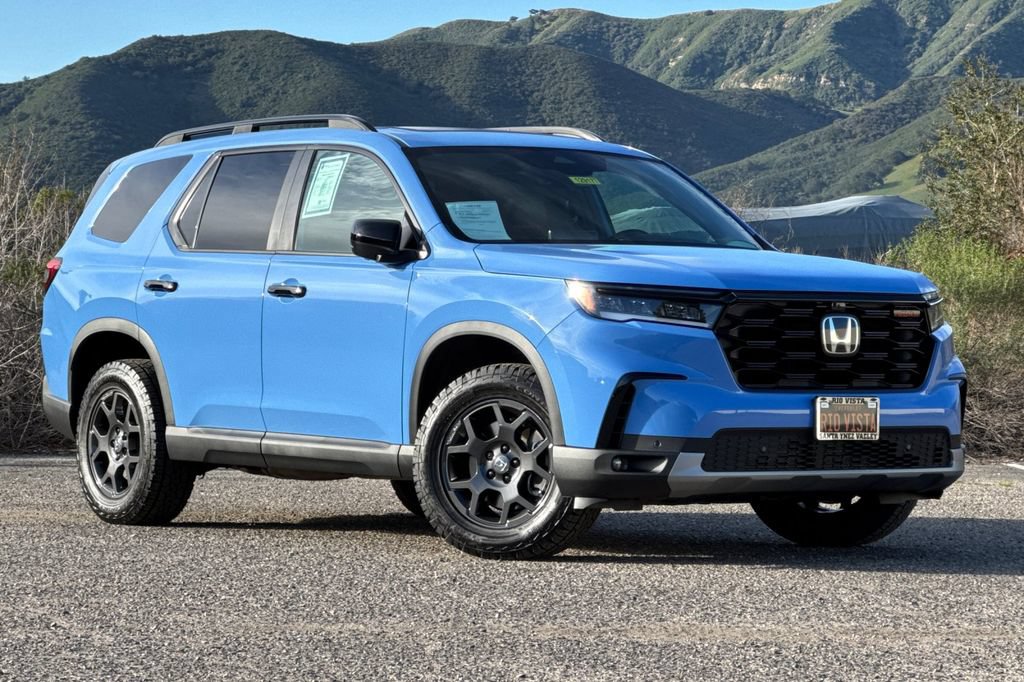Used 2025 Honda Pilot TrailSport video 2