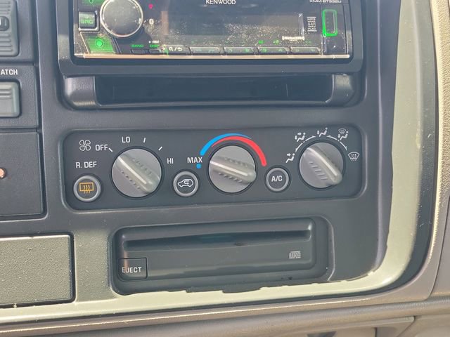 Used 1997 Chevrolet Tahoe 4WD 2-Door w/ Preferred Equipment Group 2 image 23