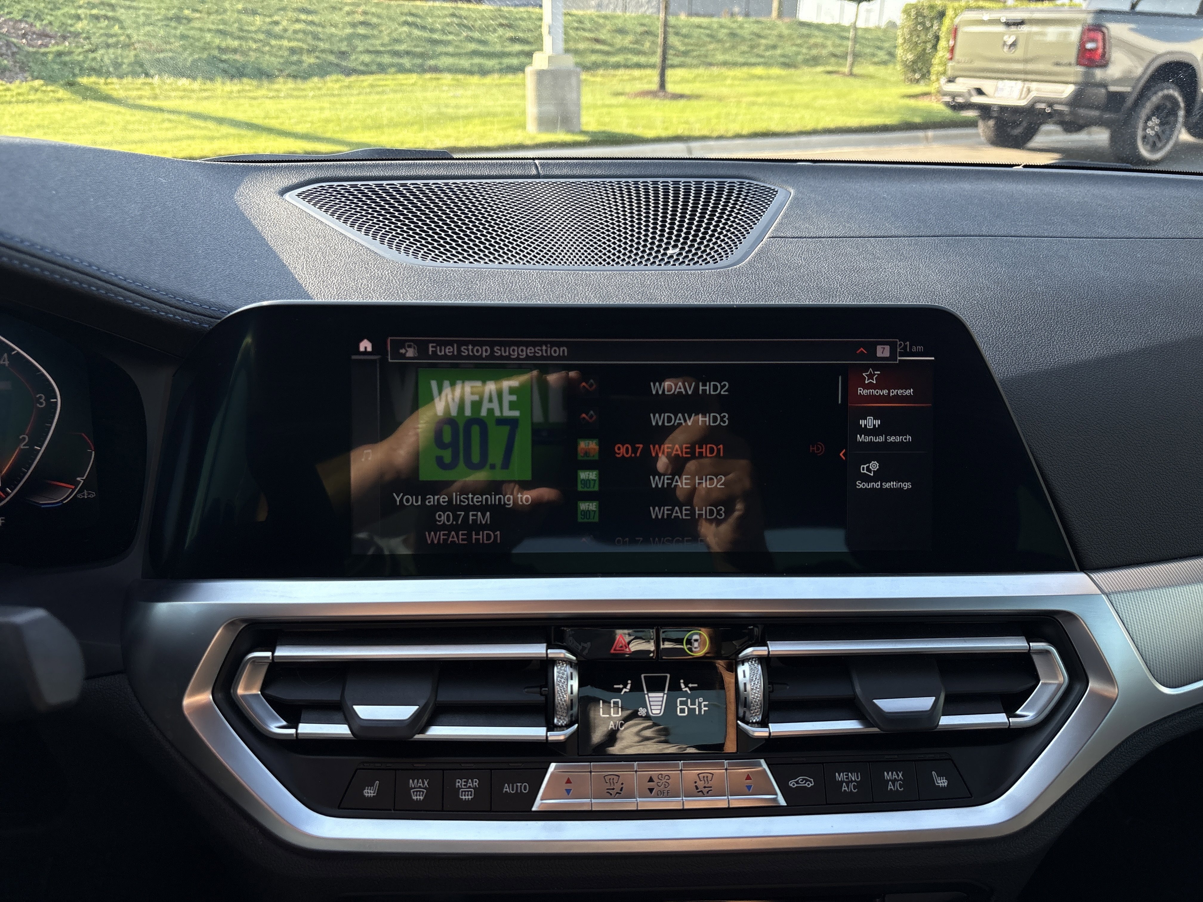 Used 2021 BMW 430i Coupe w/ M Sport Package RWD image 28