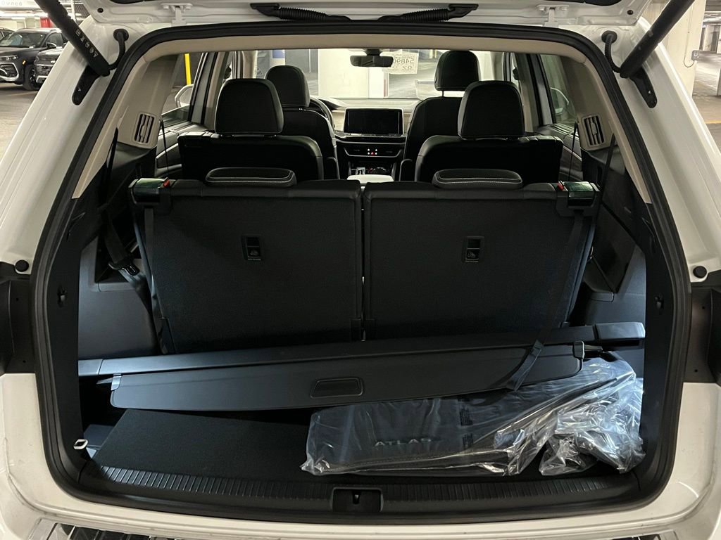 New 2026 Volkswagen Atlas SEL AWD/4WD image 40