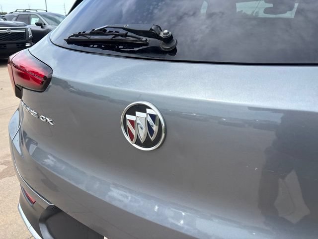Used 2020 Buick Encore GX Essence FWD image 9