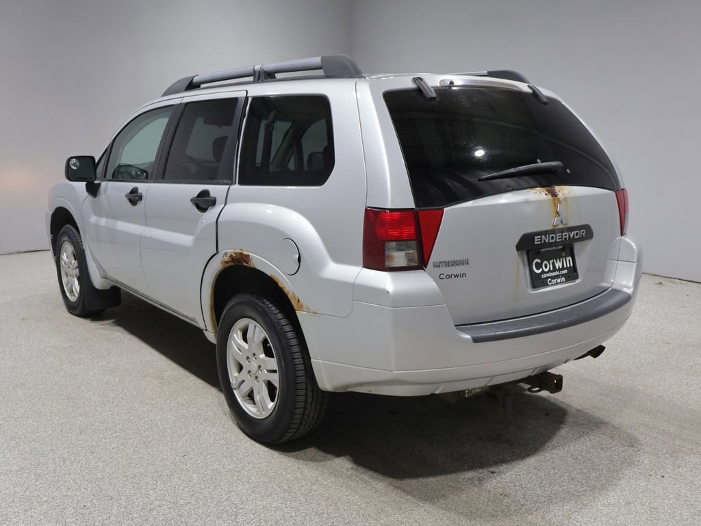 Used 2008 Mitsubishi Endeavor LS AWD/4WD image 6