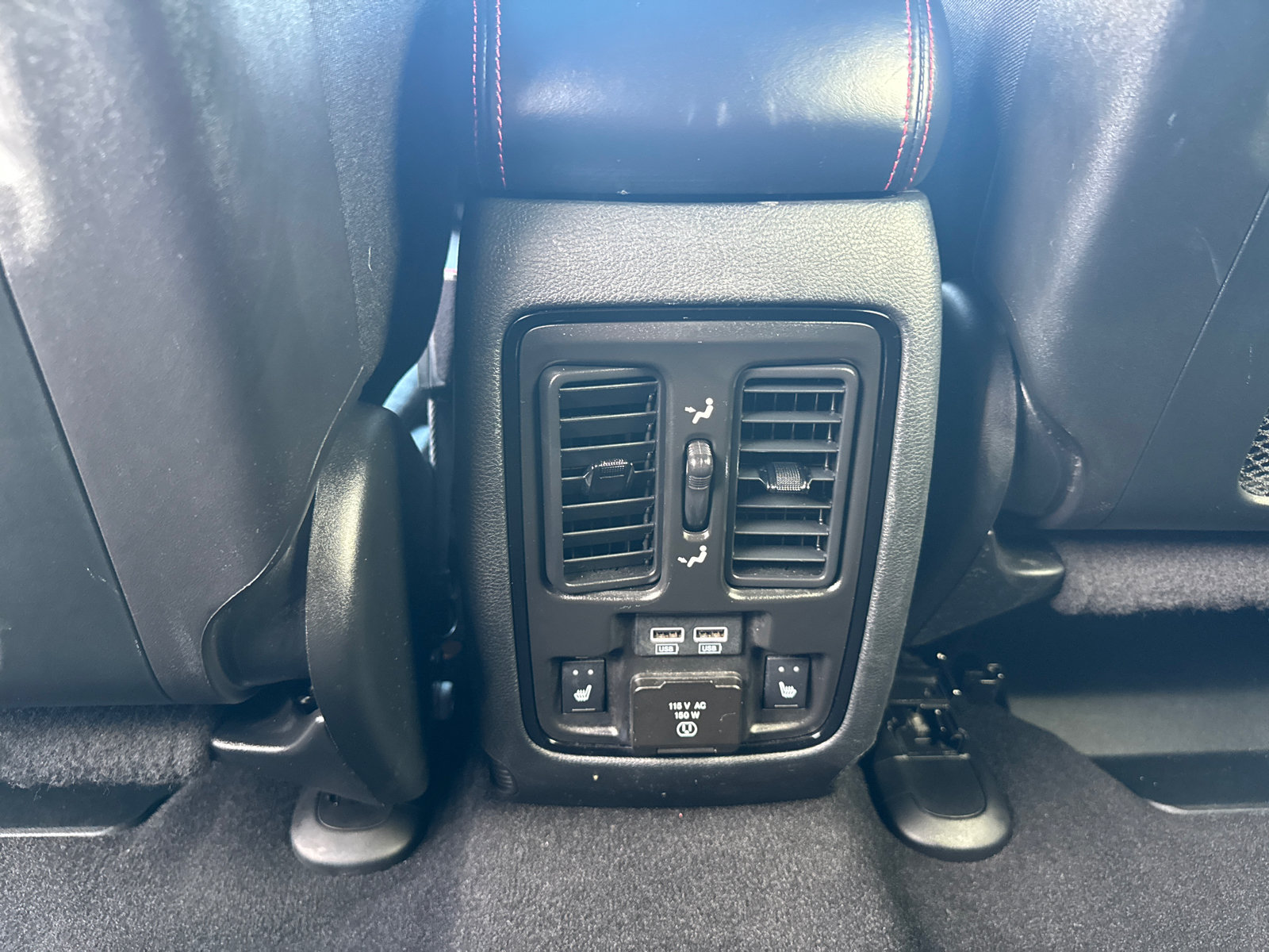 Used 2025 Dodge Durango R/T AWD/4WD image 8