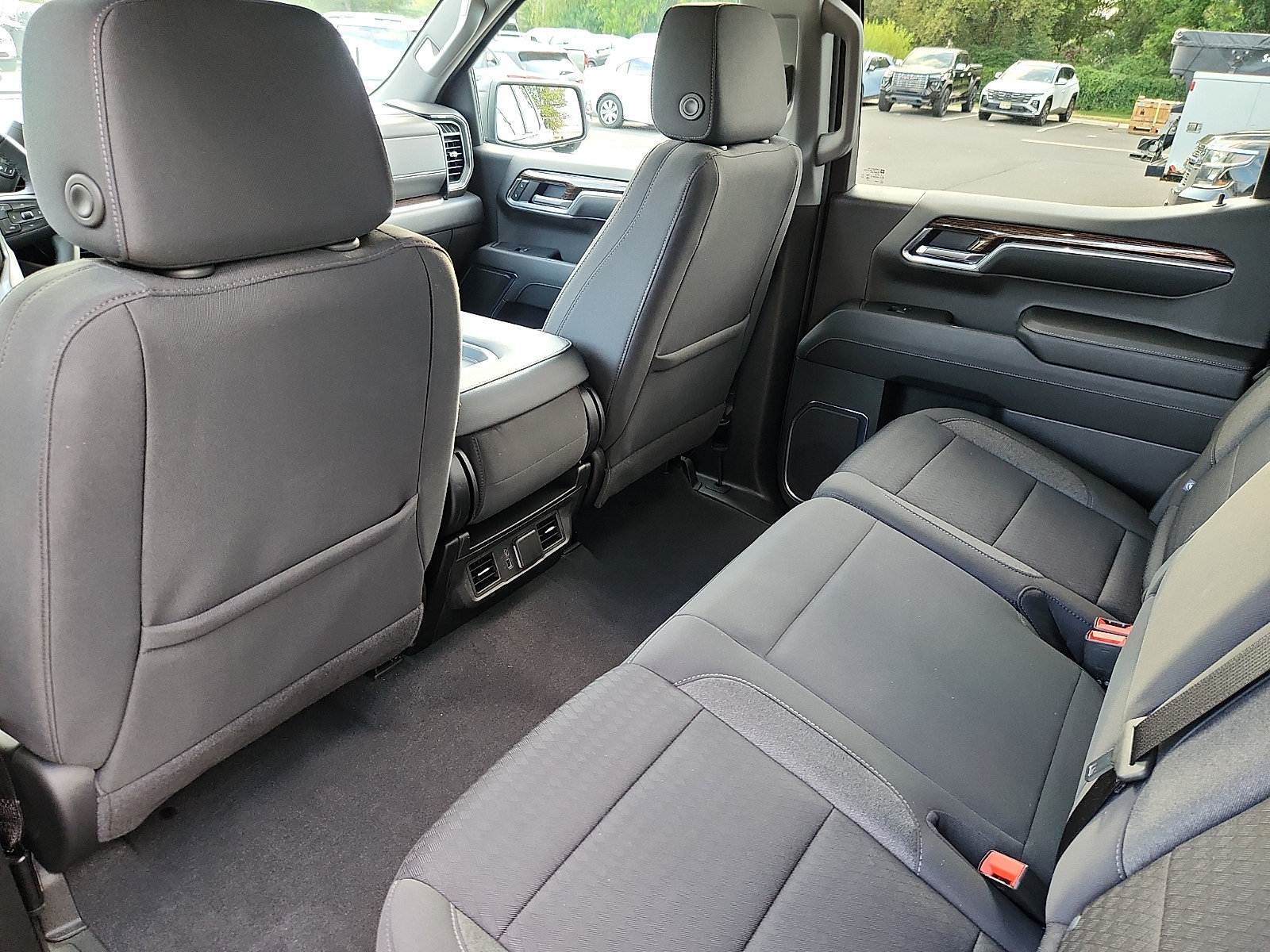 Used 2024 GMC Sierra 1500 Elevation AWD/4WD image 11