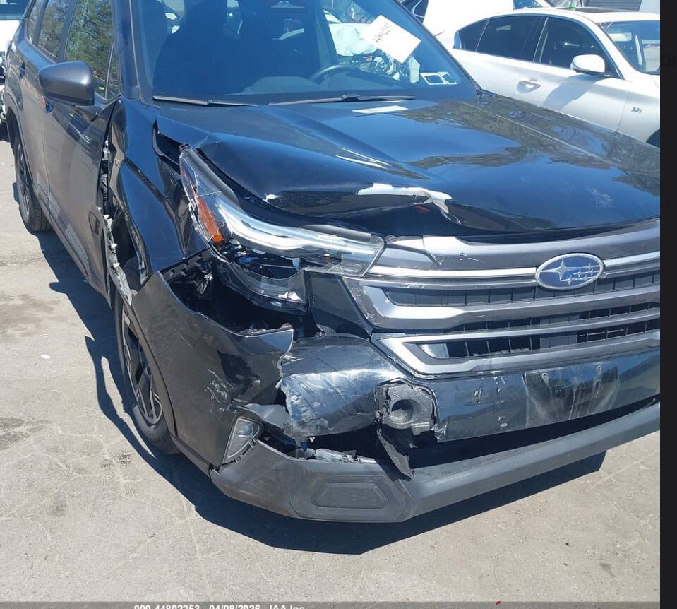 Used 2025 Subaru Forester Premium AWD/4WD image 54