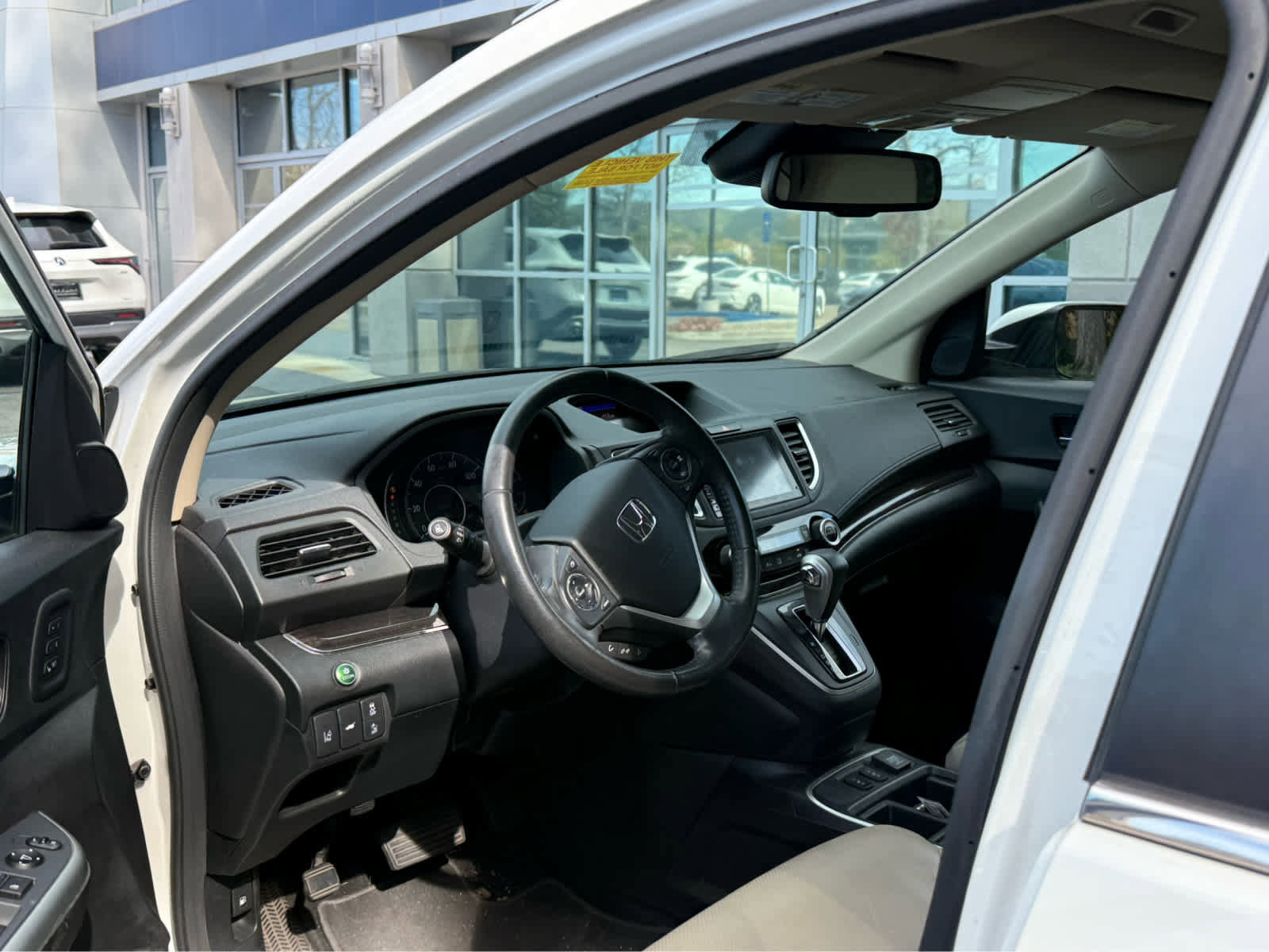 Used 2016 Honda CR-V Touring image 3