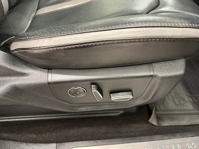 Certified 2019 Ford F150 Platinum w/ Equipment Group 701A Luxury image 15