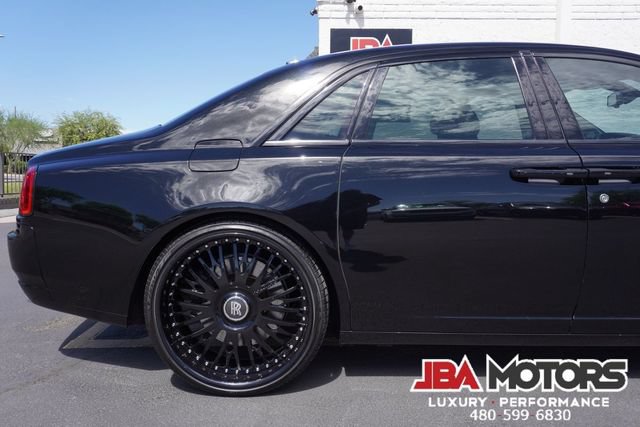 Used 2018 Rolls-Royce Ghost RWD image 73