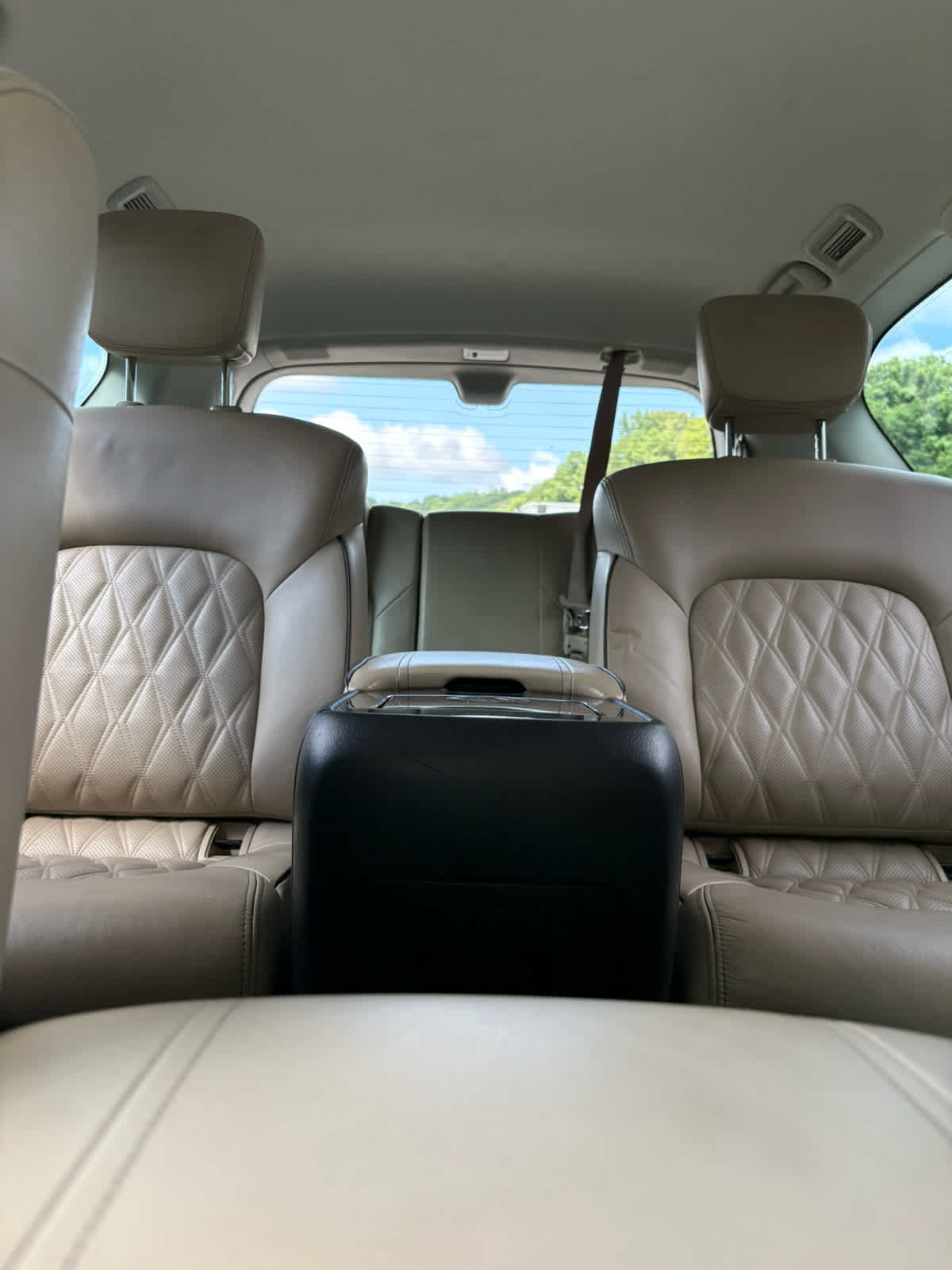 Used 2022 Nissan Armada Platinum w/ Captain's Chairs Package AWD/4WD image 28
