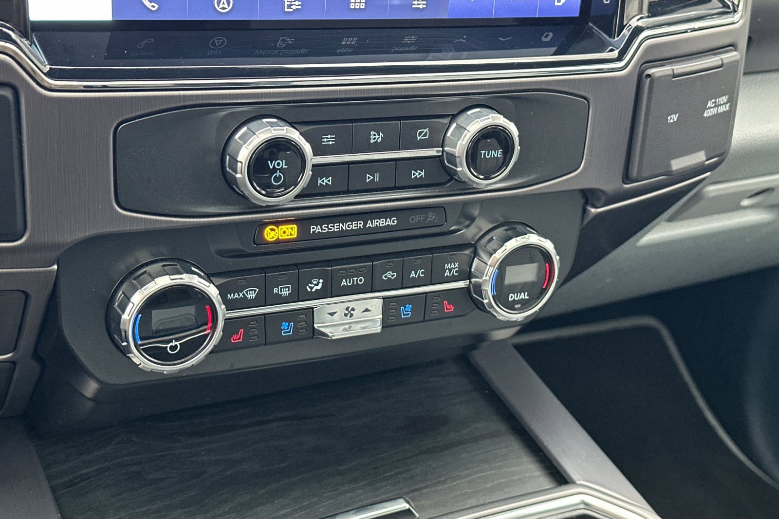 Used 2022 Ford F450 Limited w/ FX4 Off-Road Package image 20