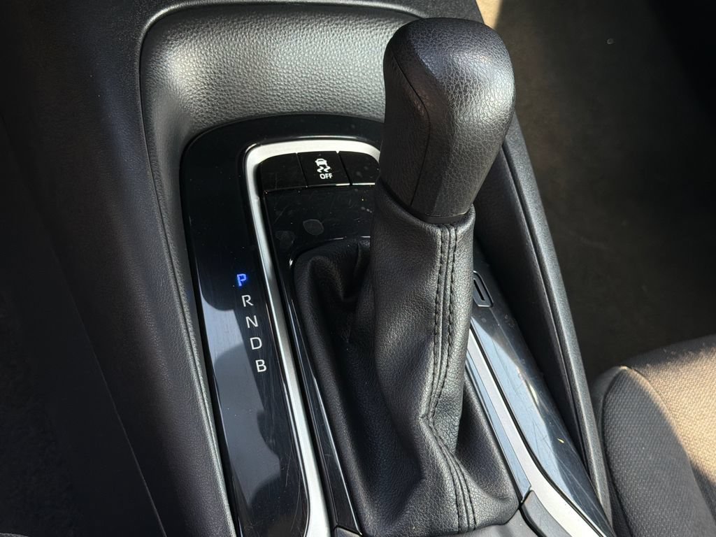 Used 2023 Toyota Corolla LE FWD image 30