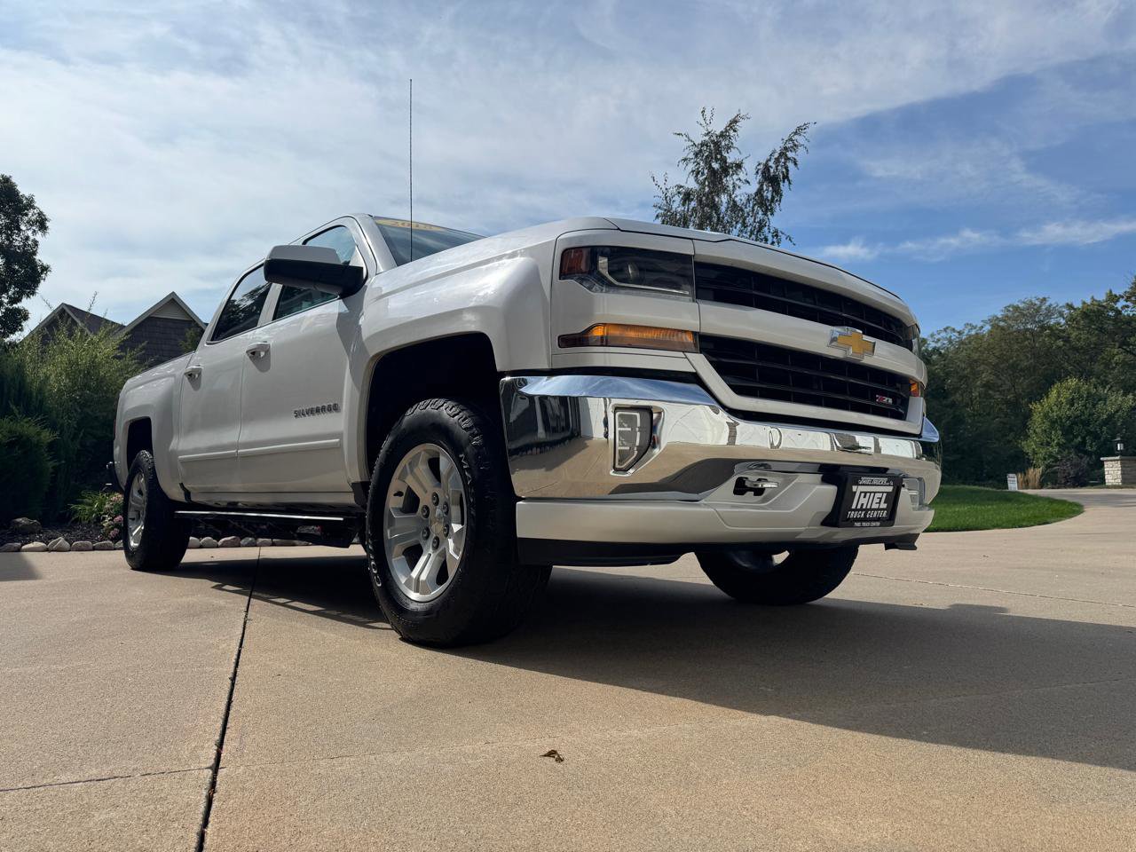 Used 2018 Chevrolet Silverado 1500 LT w/ All Star Edition AWD/4WD image 27