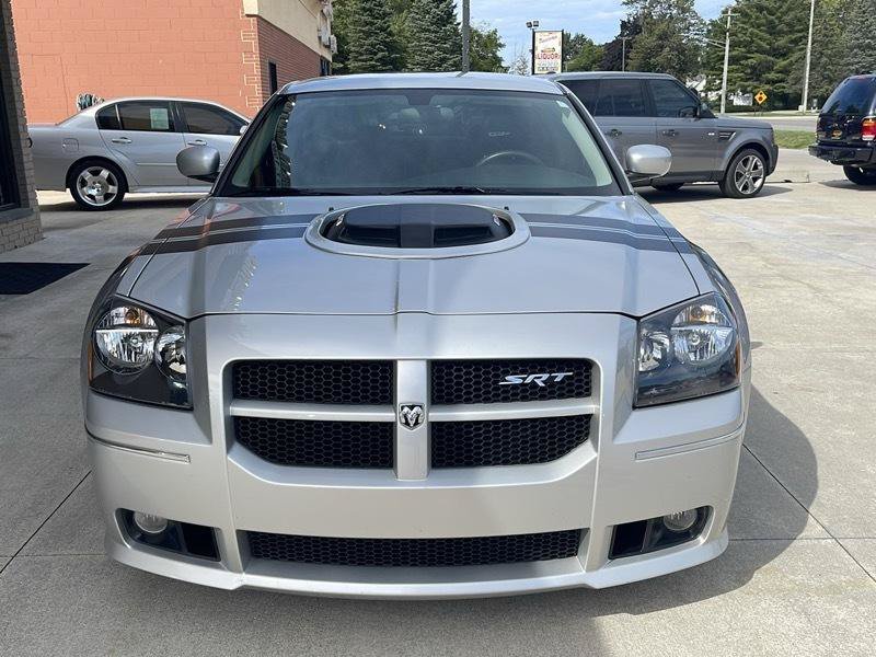 Used 2006 Dodge Magnum SRT8 RWD image 5