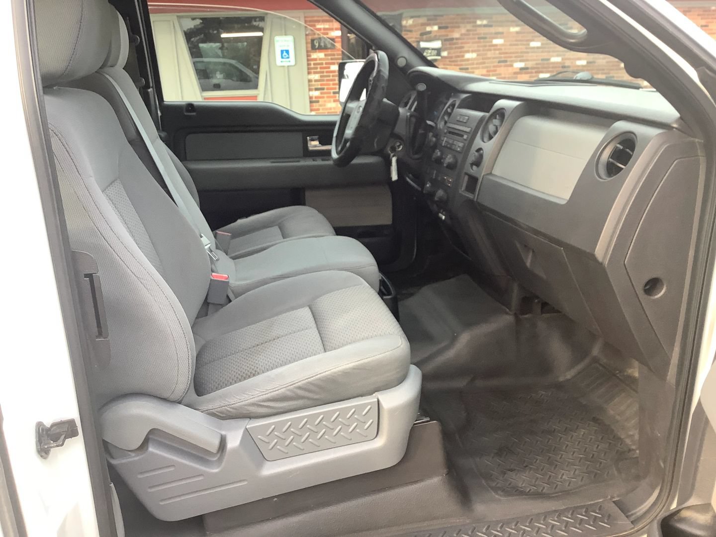 Used 2014 Ford F150 XL w/ Equipment Group 101A Mid AWD/4WD image 11