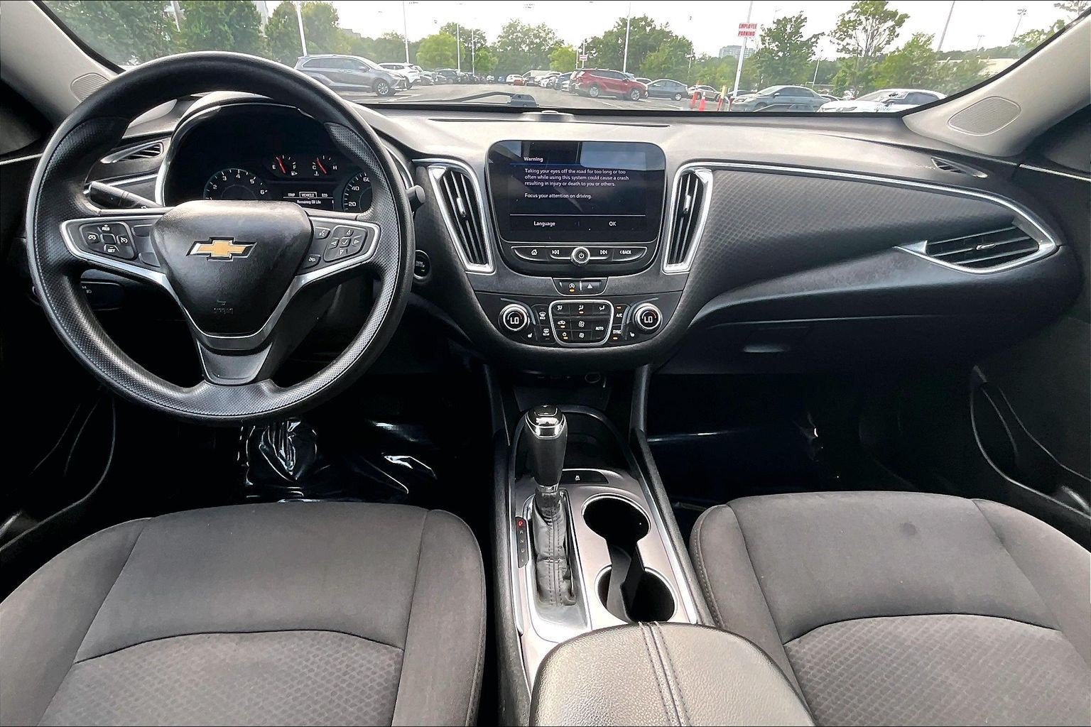 Used 2020 Chevrolet Malibu LT FWD image 14