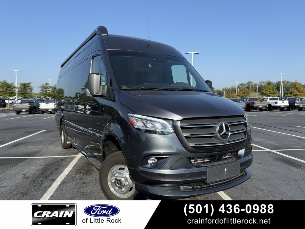 Used 2023 Mercedes-Benz Sprinter 3500 image 1