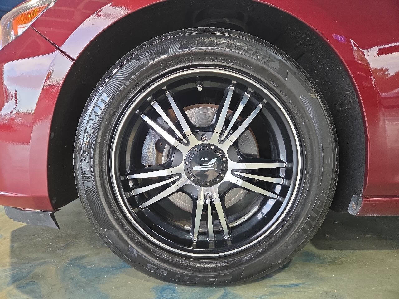 Used 2016 Chevrolet Malibu LT image 13