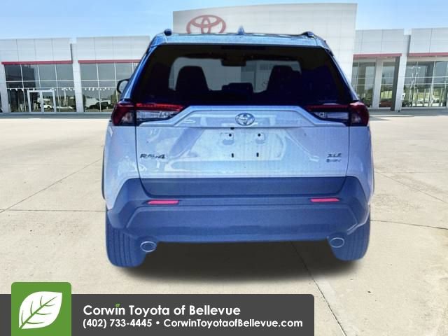 Used 2025 Toyota RAV4 XLE image 5
