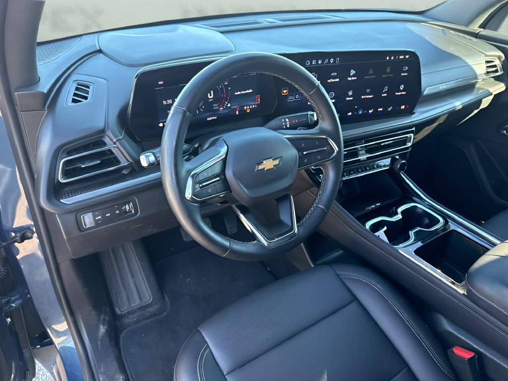Used 2026 Chevrolet Traverse LT AWD/4WD image 9