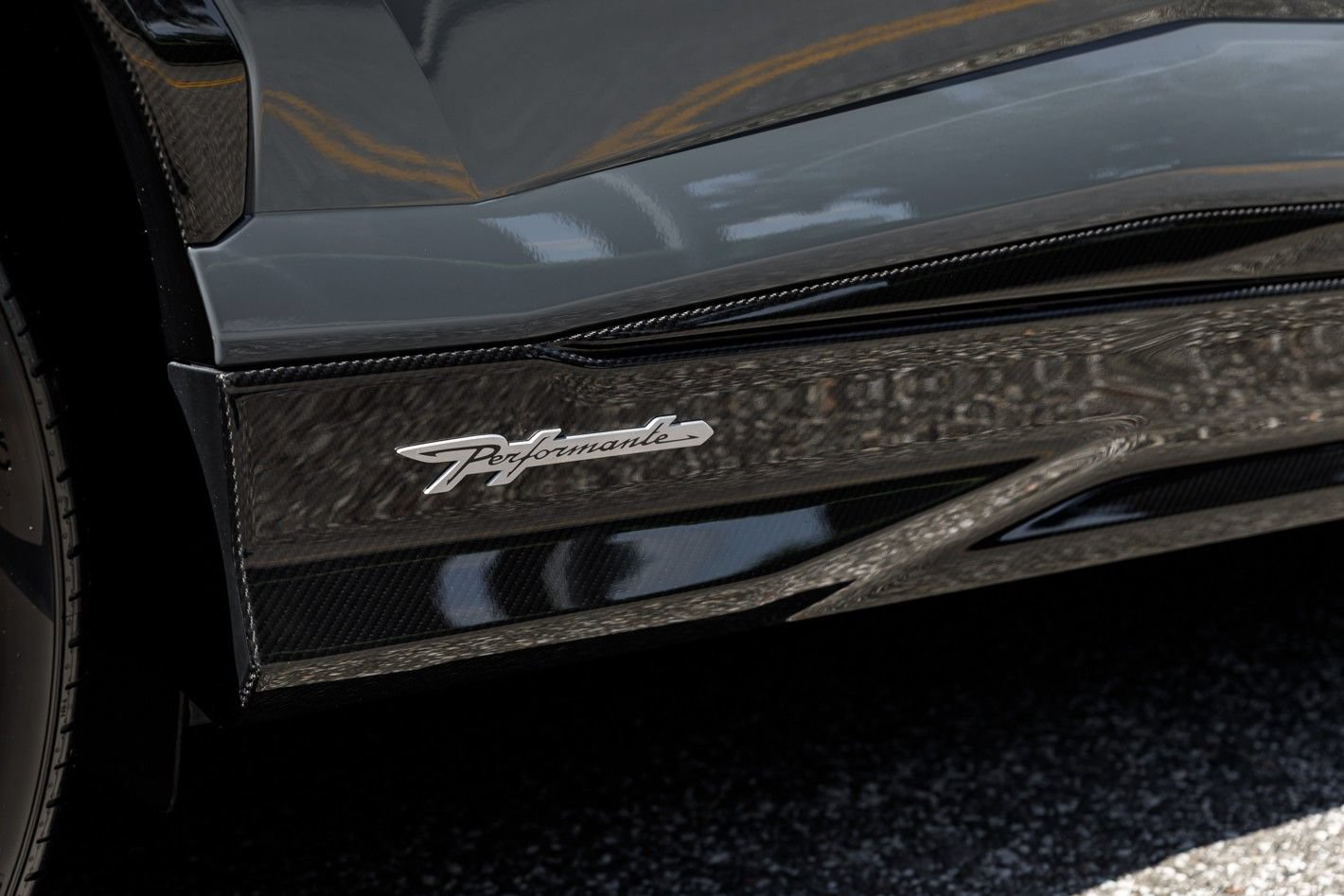 Used 2023 Lamborghini Urus Performante AWD/4WD image 20