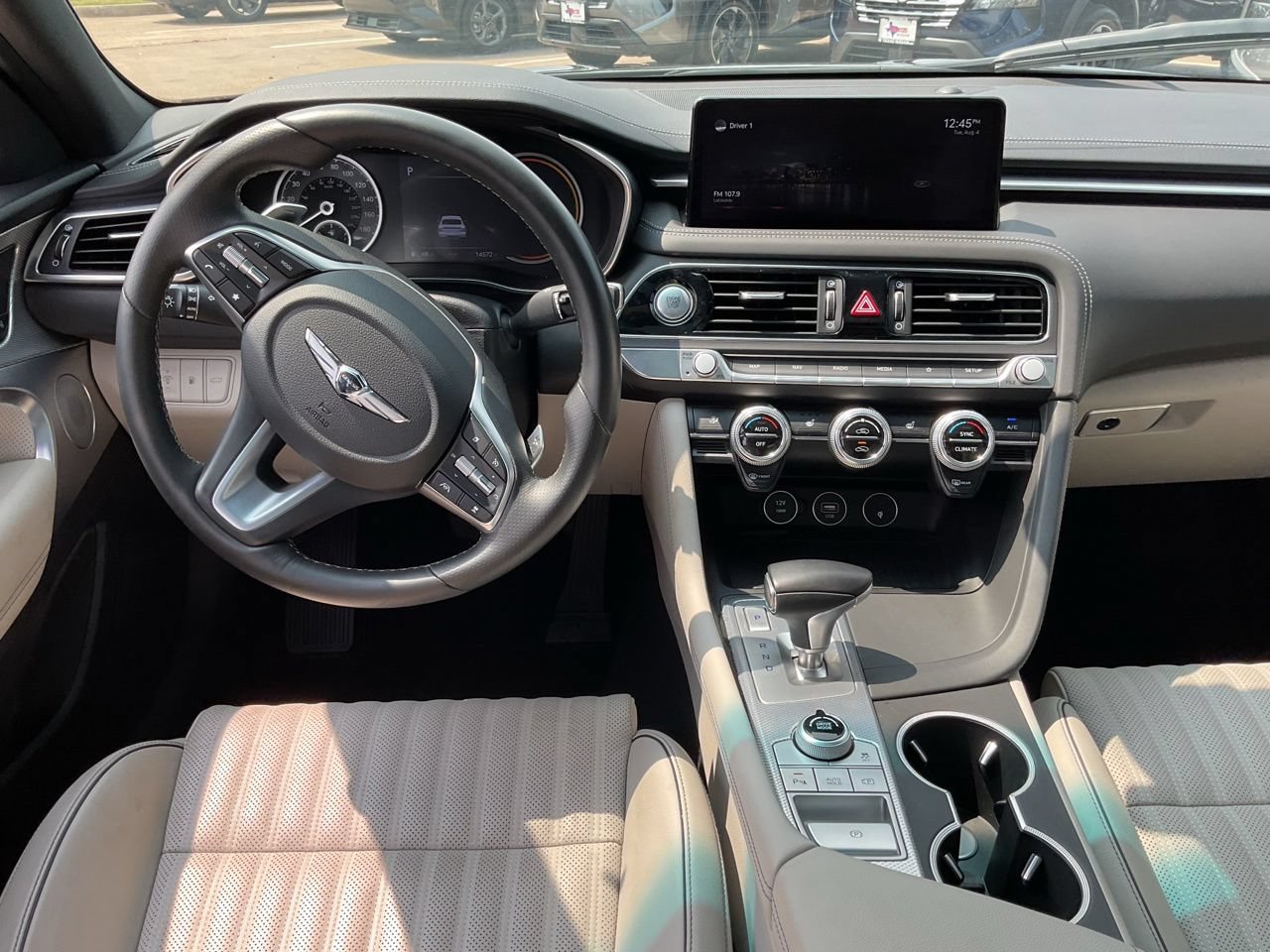 Used 2022 Genesis G70 2.0T w/ Prestige Package RWD image 5