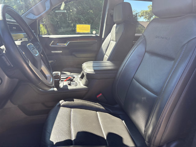 Used 2024 GMC Sierra 1500 Denali w/ Technology Package AWD/4WD image 37