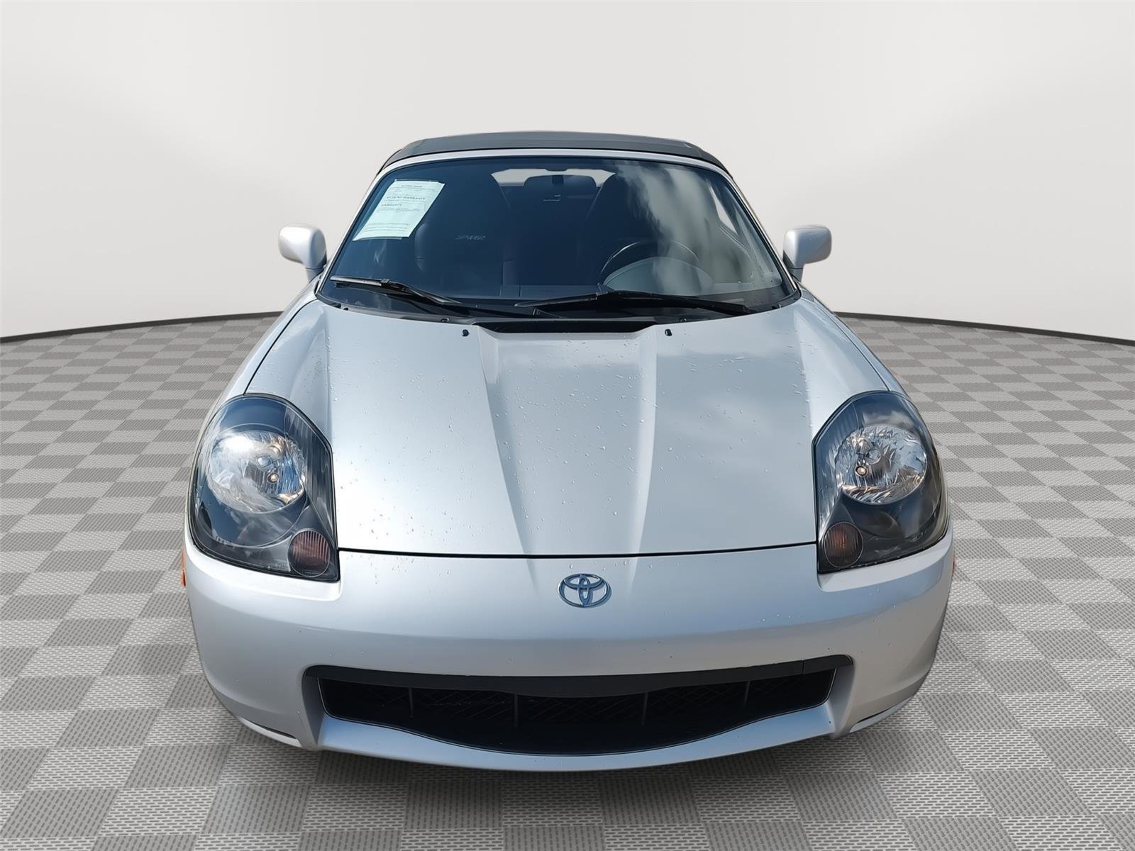 Used 2002 Toyota MR2 RWD image 10