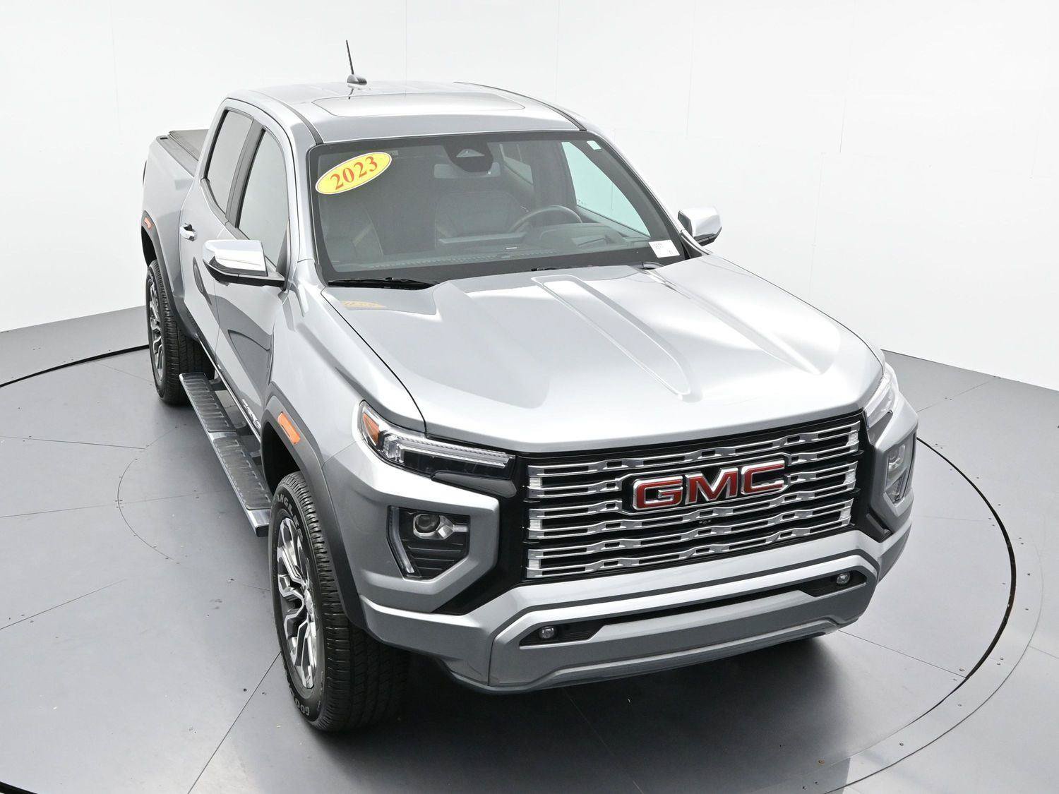 Used 2023 GMC Canyon Denali AWD/4WD image 40