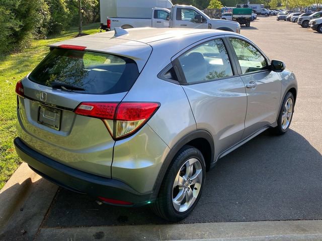 Used 2020 Honda HR-V LX image 31