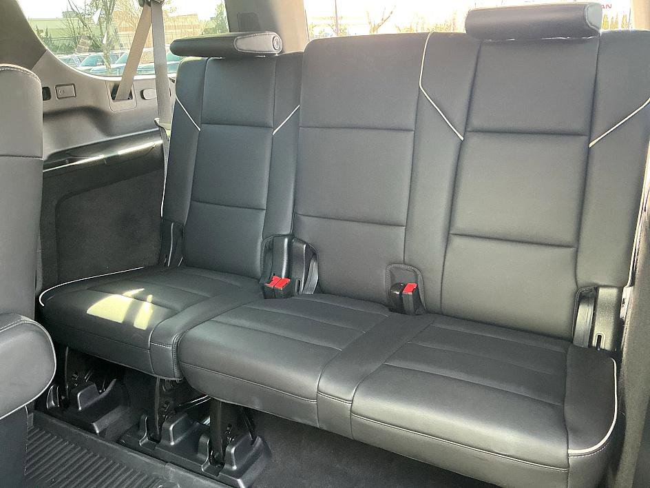 Used 2023 Cadillac Escalade ESV Sport image 26