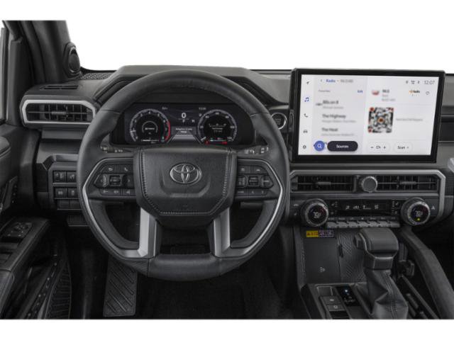 Used 2025 Toyota 4Runner Limited AWD/4WD image 9