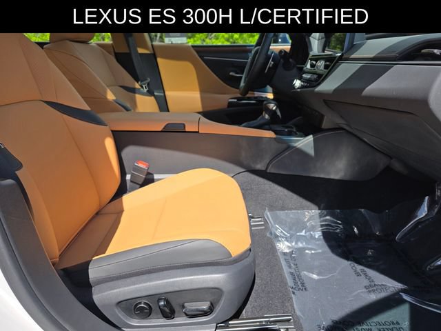 Used 2025 Lexus ES 300h w/ Premium Package FWD image 10