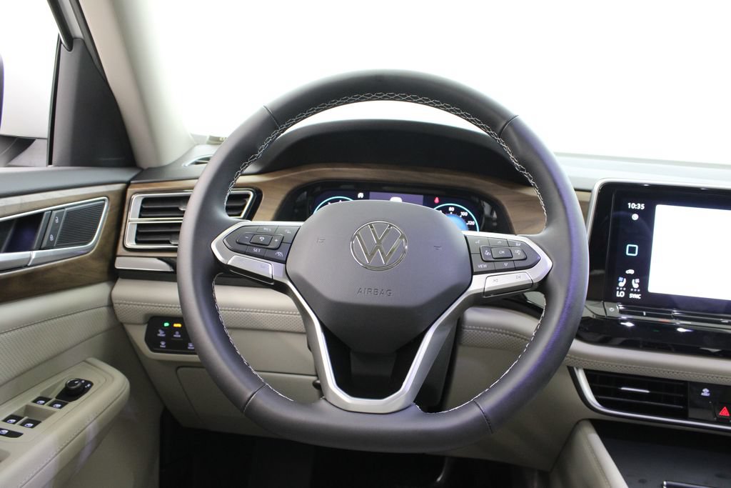 New 2026 Volkswagen Atlas SE FWD image 23