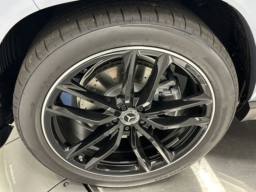 New 2026 Mercedes-Benz GLS 450 4MATIC image 13