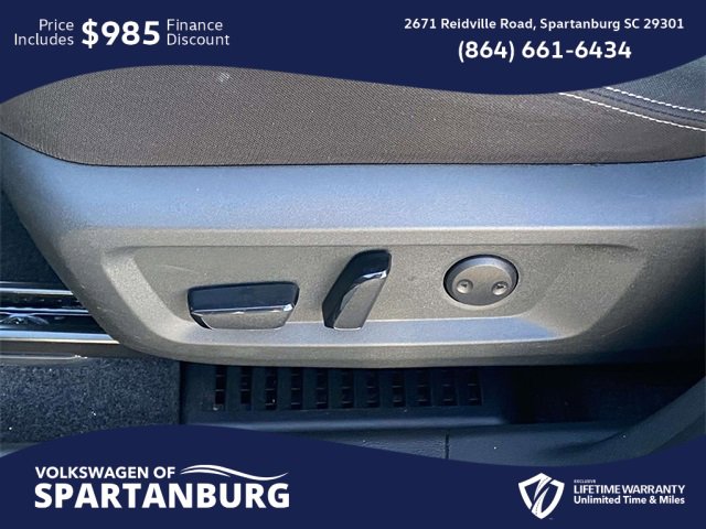 Used 2024 Nissan Rogue SV image 16