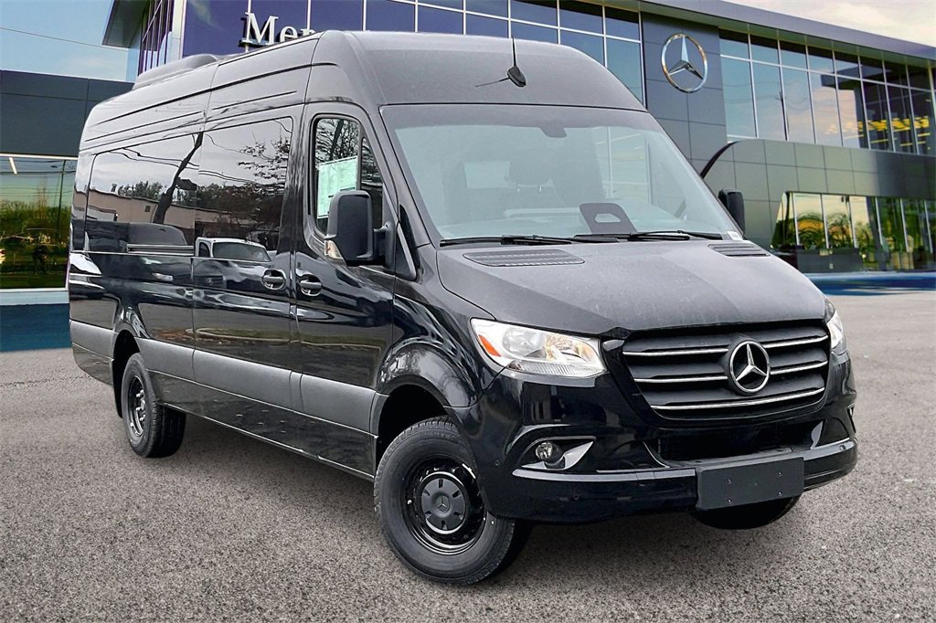 New 2025 Mercedes-Benz Sprinter 3500