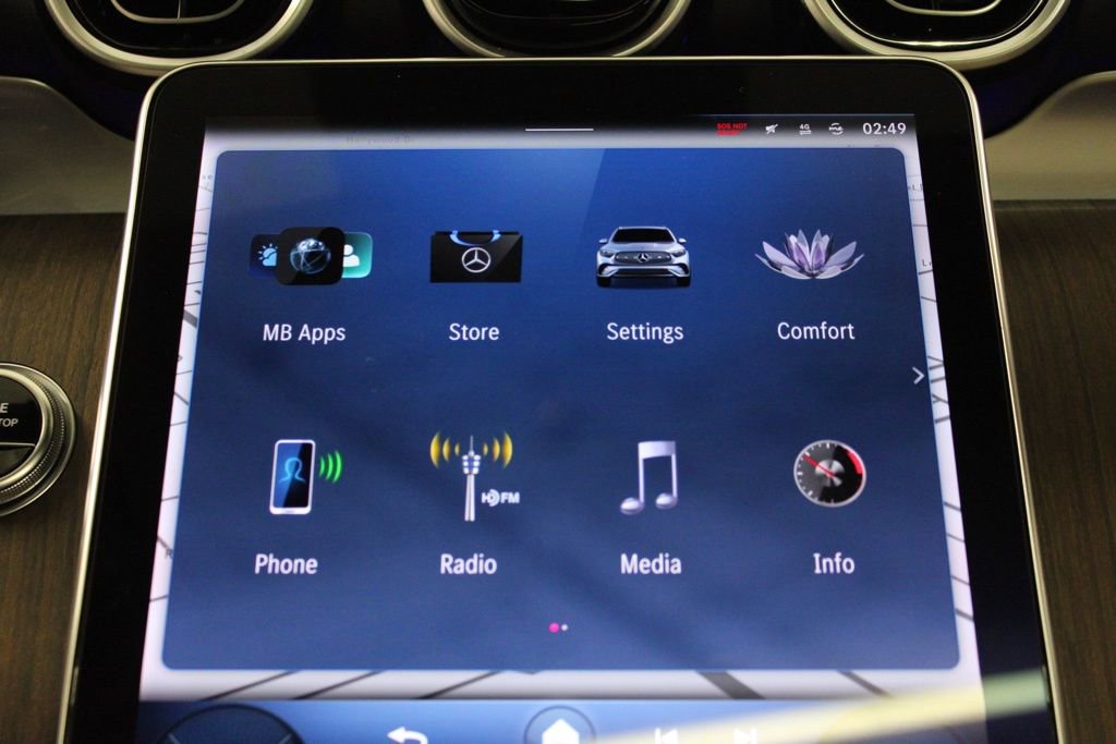 Used 2024 Mercedes-Benz GLC 300 image 22