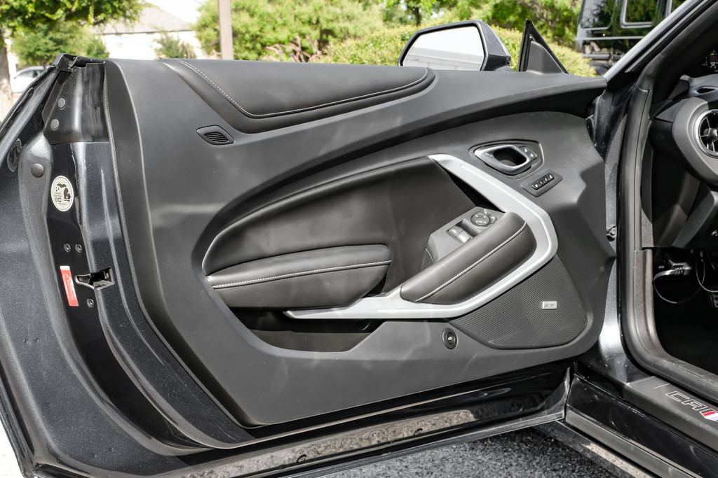 Used 2023 Chevrolet Camaro SS RWD image 34