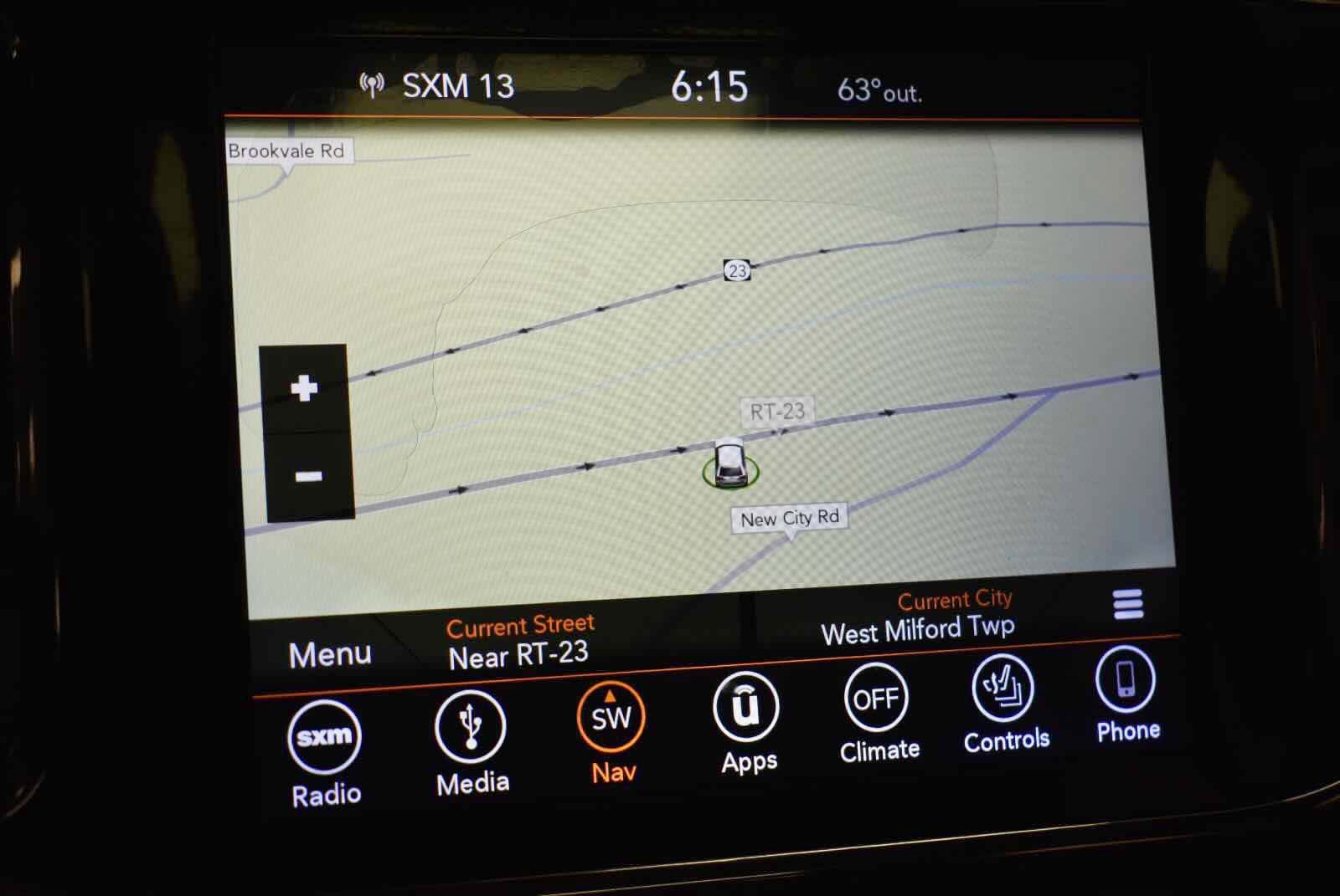 Used 2019 Jeep Grand Cherokee Altitude AWD/4WD image 24