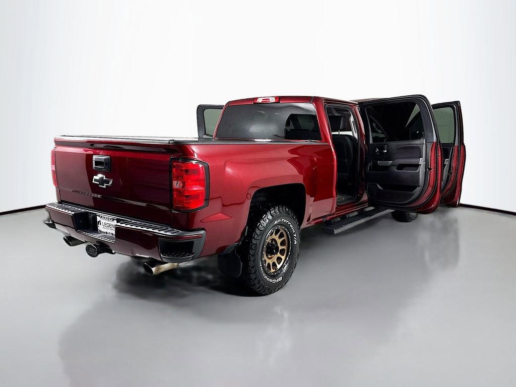Used 2017 Chevrolet Silverado 1500 LT w/ All Star Edition AWD/4WD image 18