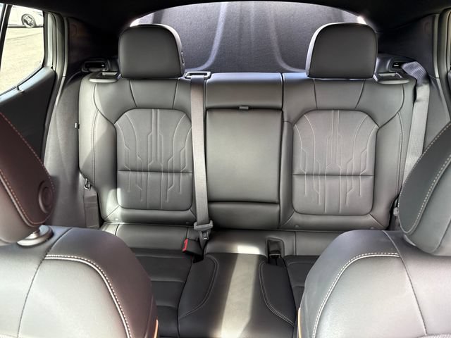 Used 2025 Buick Envista Avenir FWD image 42