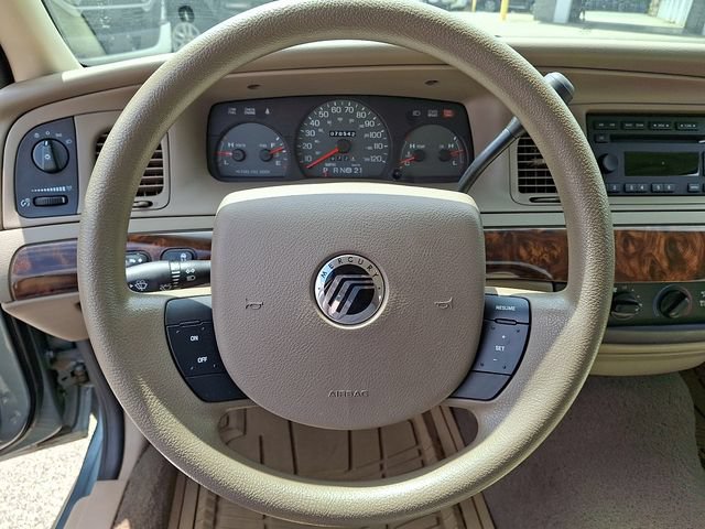 Used 2005 Mercury Grand Marquis GS RWD image 13