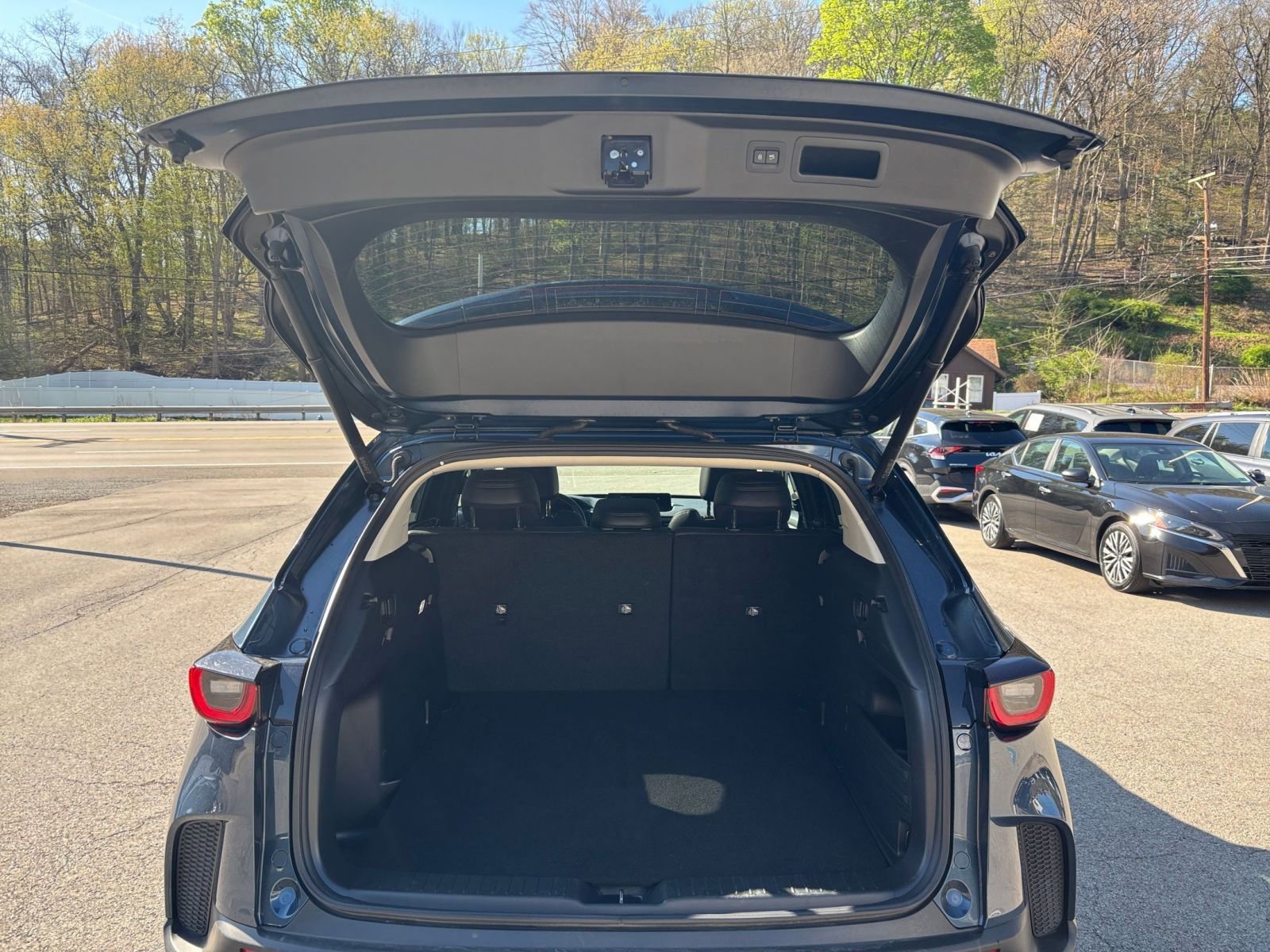 Used 2025 MAZDA CX-50 2.5 Hybrid w/ Premium Plus Pkg AWD/4WD image 33