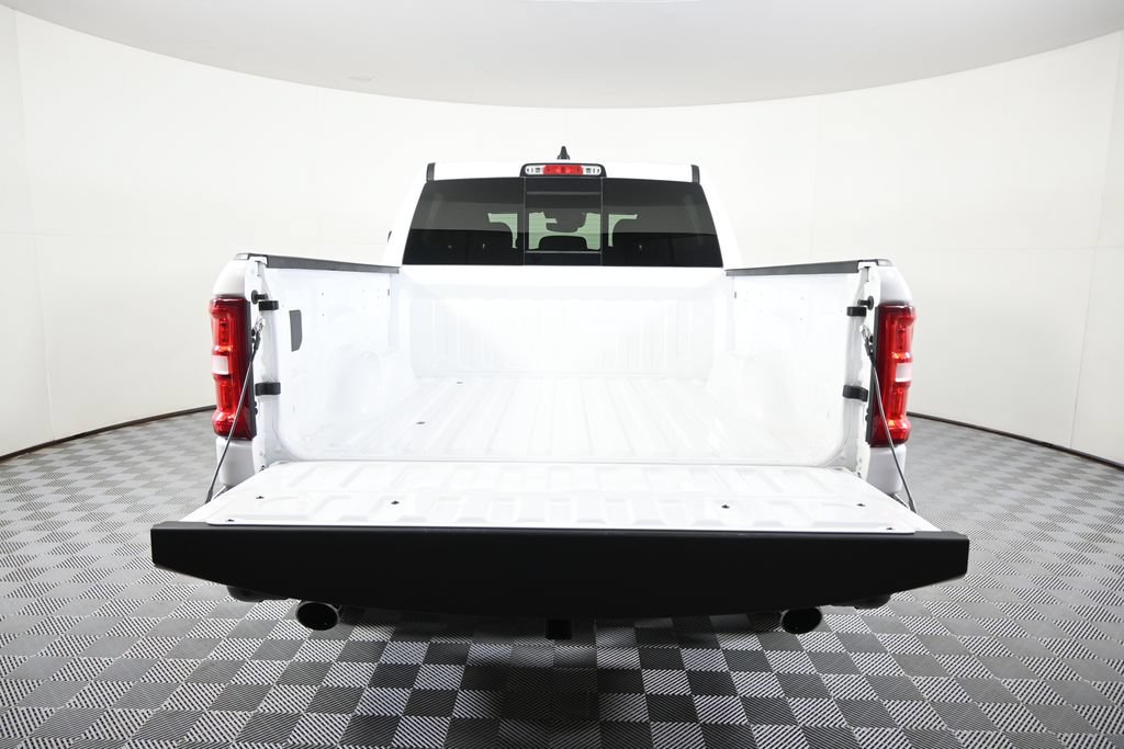Used 2026 RAM 1500 Big Horn AWD/4WD image 6